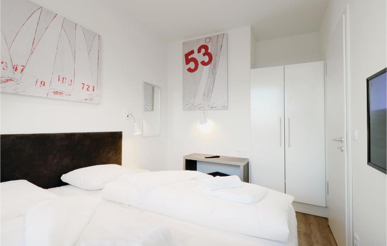 2 Bedroom Cozy Apartment In Luebeck Travemuende 外观 照片