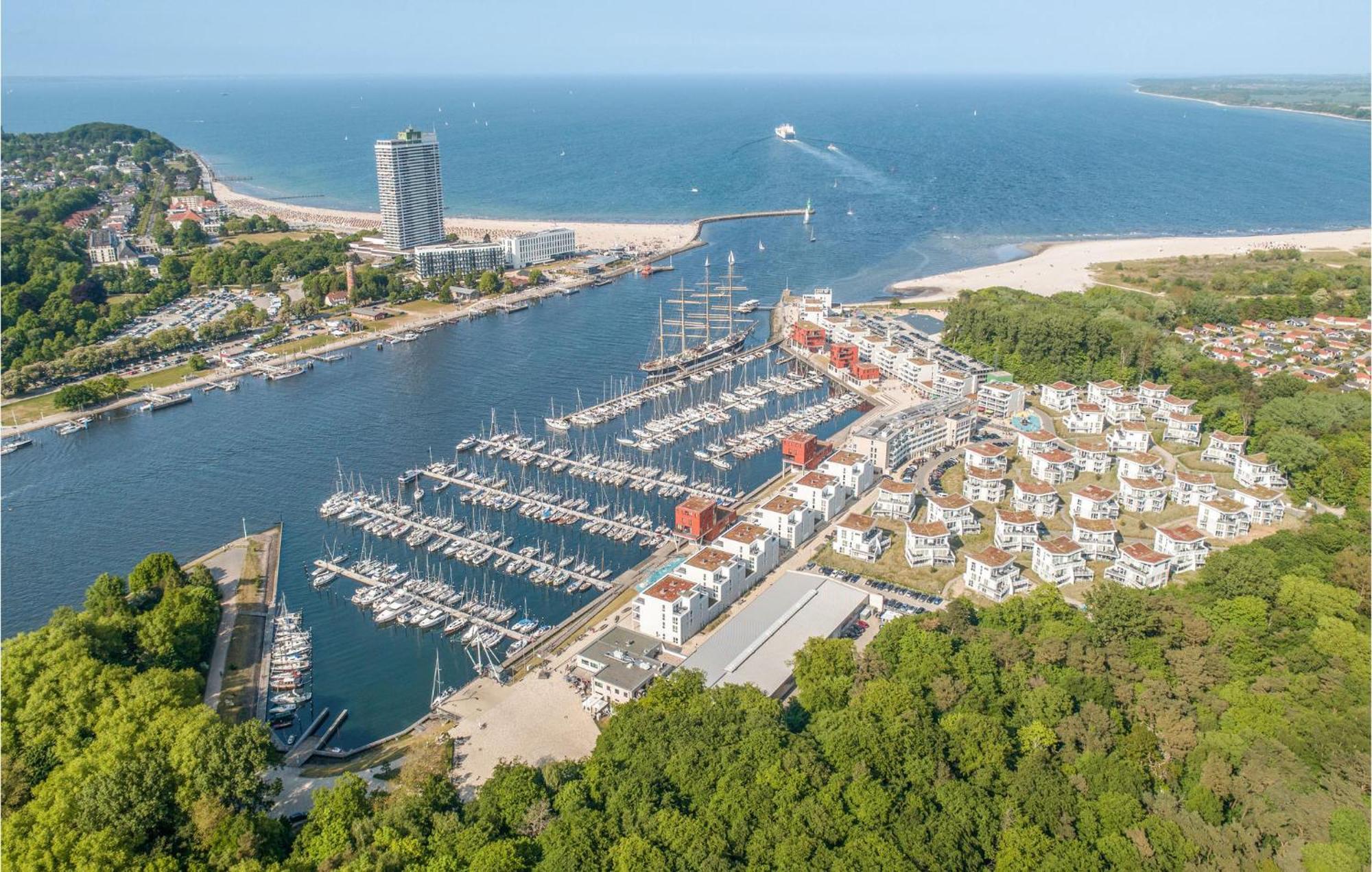 2 Bedroom Cozy Apartment In Luebeck Travemuende 外观 照片